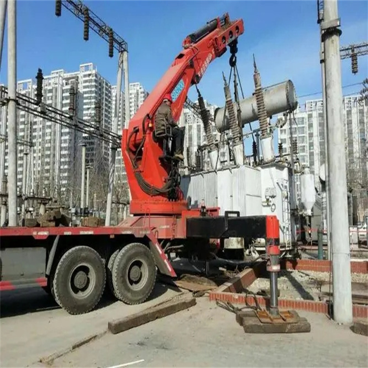 若尔盖就近吊车出租|工地厂房吊装设备租赁|24小时高效响应