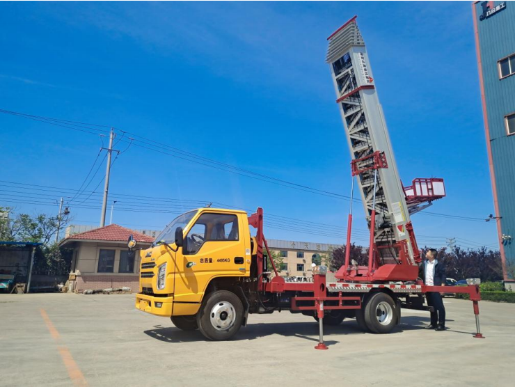 若尔盖云梯车出租费用解析：如何选择更具性价比的服务