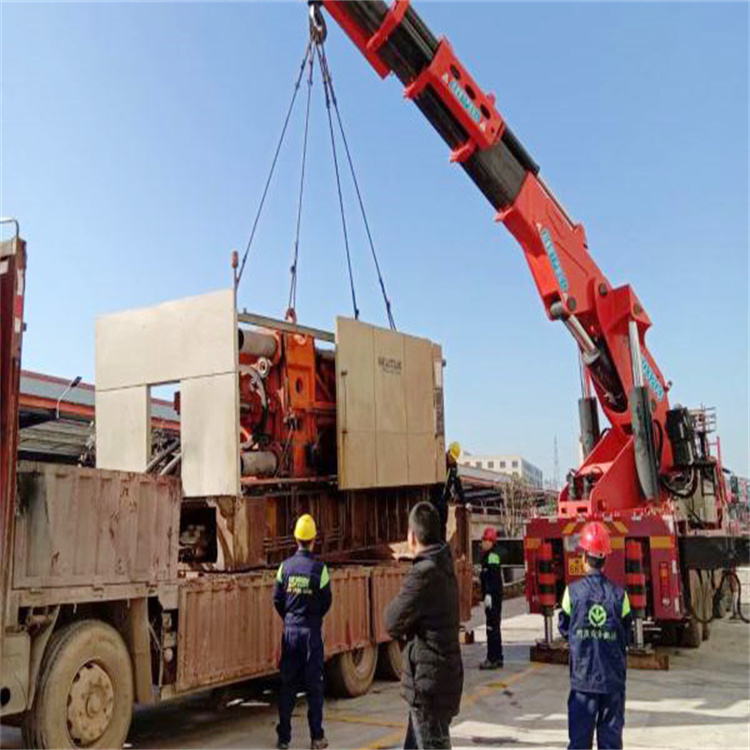 若尔盖折臂随车吊出租