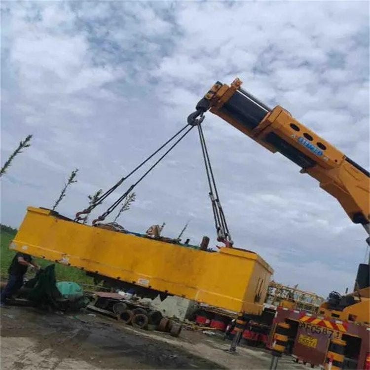 若尔盖随车吊吊集装箱怎么吊