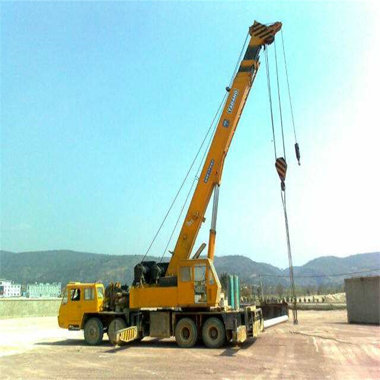 若尔盖小型吊车出租价格是多少